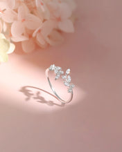 Load image into Gallery viewer, Silver Ring For Girls and Women Silver Ring