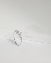 Load image into Gallery viewer, Silver Ring For Girls and Women Silver Ring