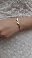 Load and play video in Gallery viewer, Silver bracelet infinity
