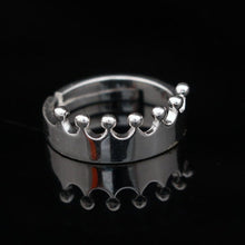 Load image into Gallery viewer, Silver ring for Men
