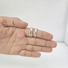Load and play video in Gallery viewer, Silver Couple Rings Silver Ring for Couples on Anniversary
